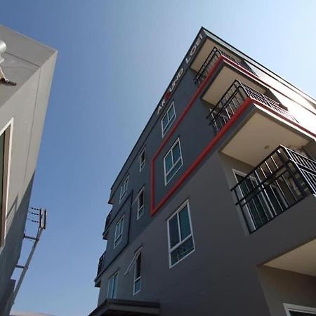 Around Loei Apartment Bagian luar foto